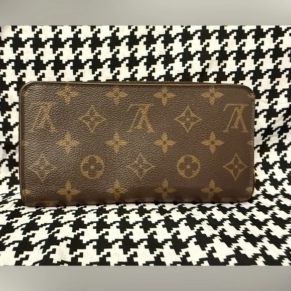 Louis Vuitton Zippy Wallet Monogram Long Canvas M41896 - Picture 12 of 12